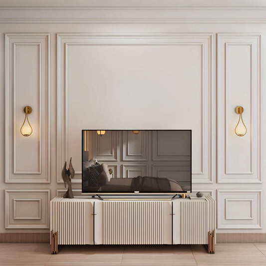 Wall molding package ready to assemble, pre-cut factory primed, wall paneling kit